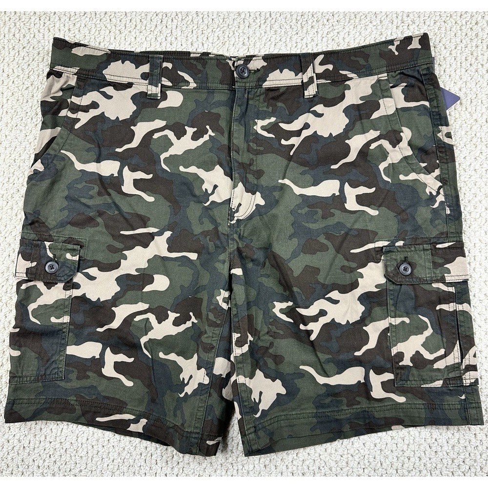 St Johns Bay Cargo Shorts Mens 44 Woodland Camo 10" Inseam Comfort Stretch NEW